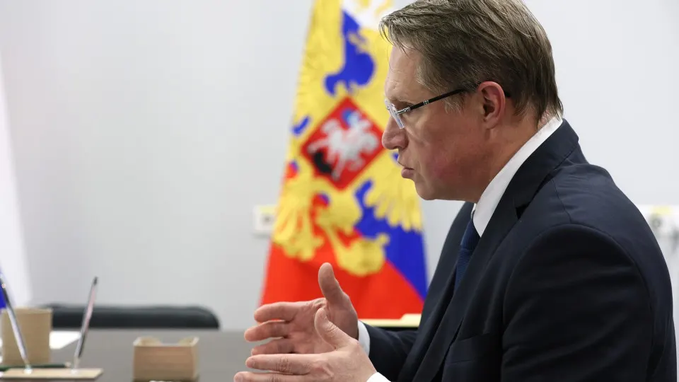 Глава Минздрава заявил, что большая часть ординатуры оформлена по целевым договорам; приведены данные о росте приёма в медобразование и о законе об обязательной отработке для выпускников медвузов.