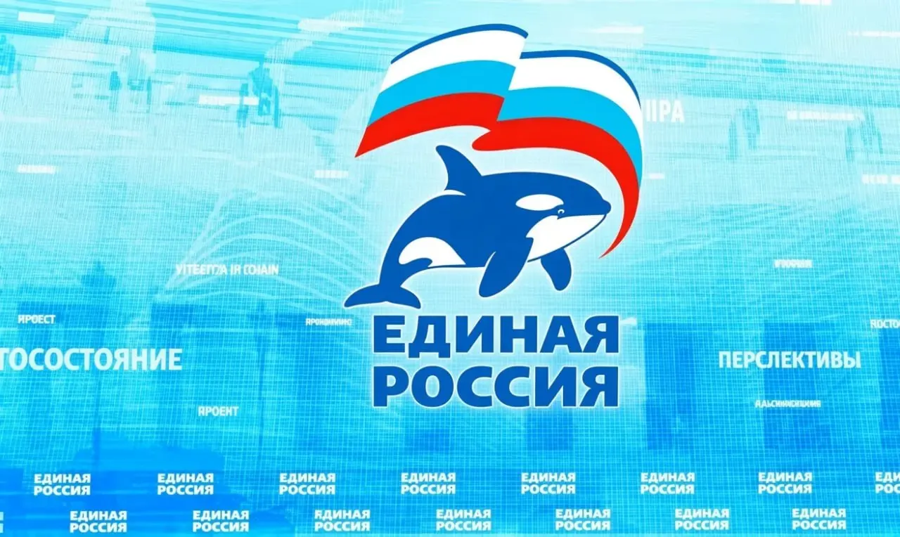 Выступление с аналогией цепочки питания косаток и белых медведей для объяснения целей операции; сеть ответила мемами и критикой.