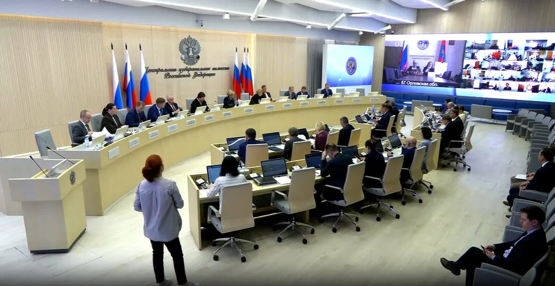 На заседании Центризбиркома распределили полномочия депутата Госдумы, утвердили ряд кадровых назначений в региональных избиркомах и внесли изменения в порядок информирования и публикации данных в преддверии выборов.