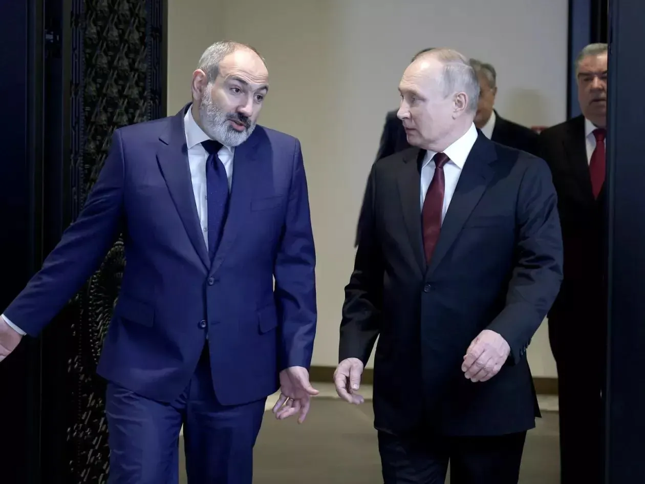 Премьер-министр Армении заявил, что Ереван не вступит в антироссийские санкции ЕС и не станет помогать их обходить; европейские эксперты подтвердили отсутствие такого содействия.