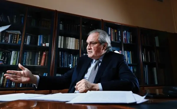 Валерий Фадеев заявил, что после признания зарубежных вузов нежелательными «нельзя вести с ними дела и лучше там не учиться». При сомнениях он рекомендовал учёным обращаться в ФСБ; изучение их научных публикаций, по его словам, допустимо.