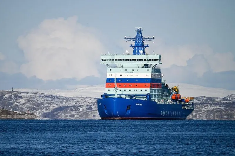 Верховный суд РФ рассмотрит жалобу по банкротству Мурманского морского пароходства: кредиторы требуют почти миллиарда рублей, компания оказалась с крупными задолженностями после вывода средств.