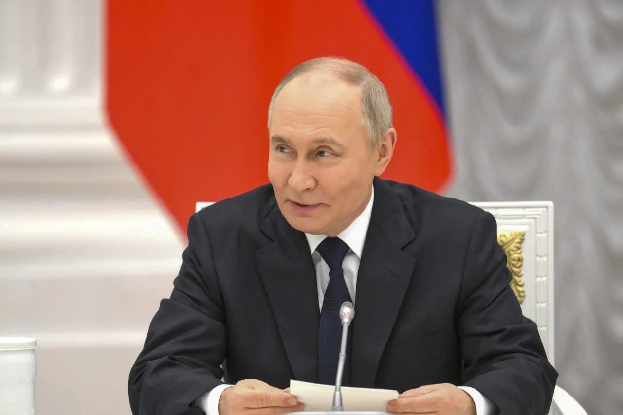 Президент заявил, что у России есть все необходимые силы для ответа на любую попытку уничтожить российские военные объекты в Калининградской области, отвечая на слова министра иностранных дел Литвы.