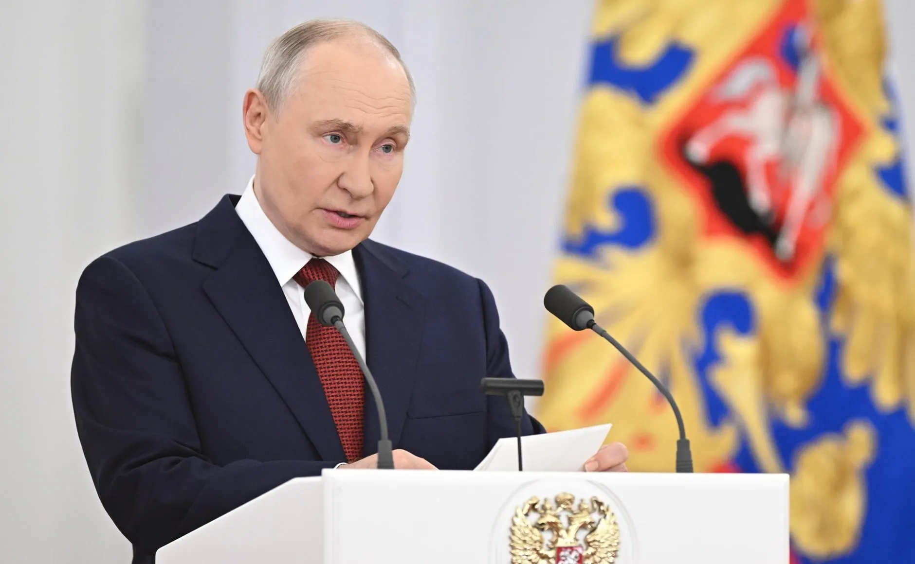 На встрече с депутатами президент обозначил цели по СВО, оценил западные санкции и назвал приоритеты бюджета на ближайшие три года.