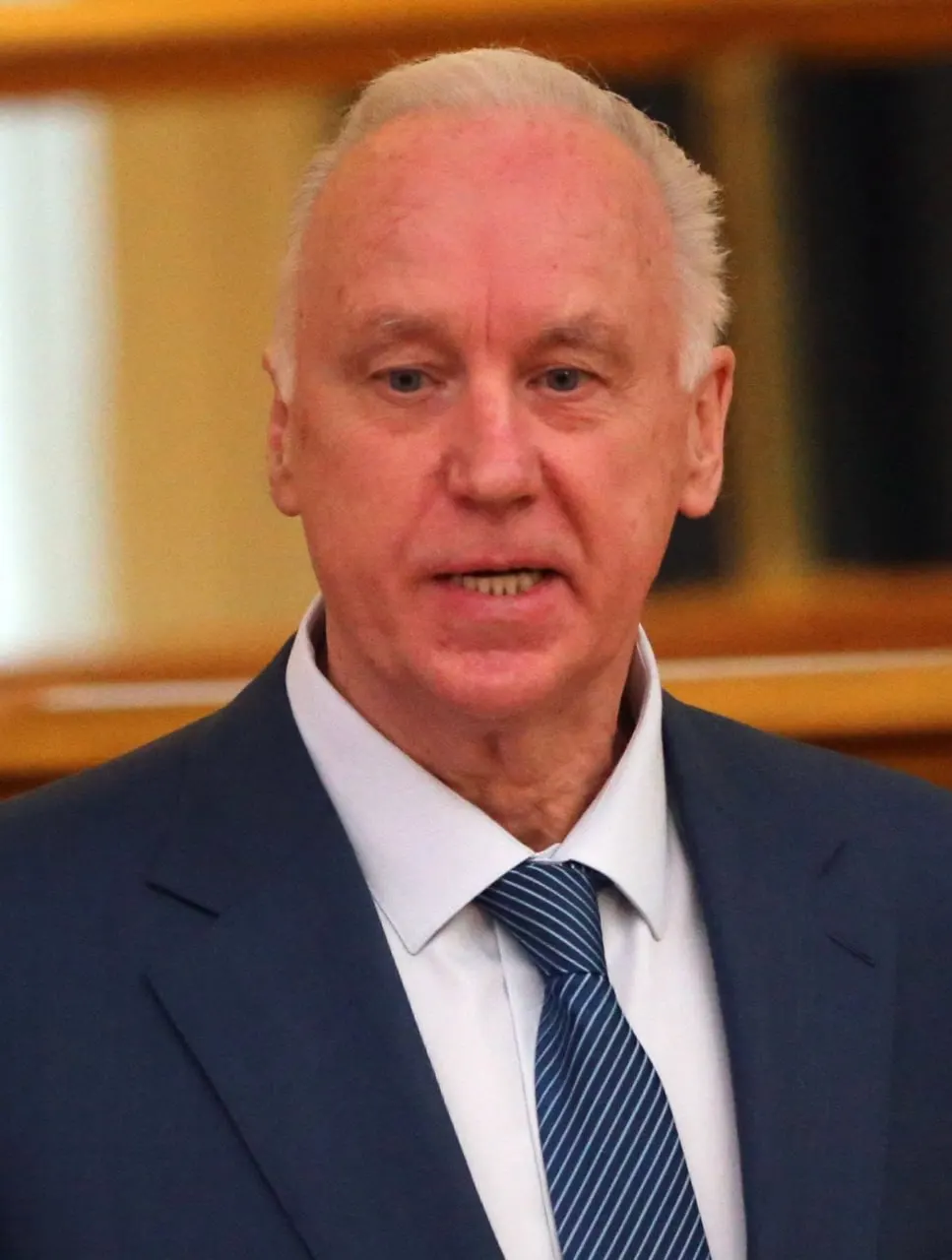 Глава Следственного комитета предложил внести в УК отягчающее обстоятельство для преступлений, совершённых с использованием информационно-коммуникационных технологий, включая искусственный интеллект, VPN и прокси; инициатива направлена на борьбу с кибермошенничеством, незаконным оборотом данных и посягательствами на критическую инфраструктуру.