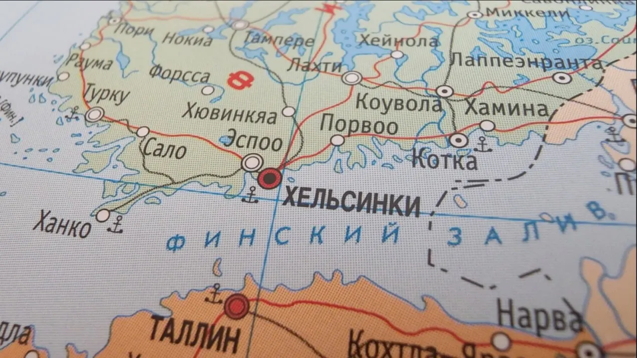 С 1 июля Россия увеличила железнодорожные таможенные сборы в восемь раз. Перевозки стали убыточными: российские удобрения покрывали около 10–15% финского импорта, и поставки могут прекратиться в ближайшие недели.