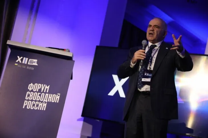 Совет Форума считает голосование видимостью конкуренции и заявляет о попытке легитимизировать территориальные захваты; призывает к антивоенной позиции и освещению оккупированных территорий.