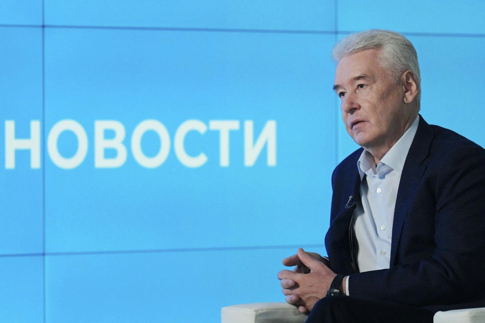 Мэр Москвы заявил, что без устойчивой мирной экономики Россия не сможет добиться победы на фронте; обсуждения мобилизационной экономики вредны для страны.