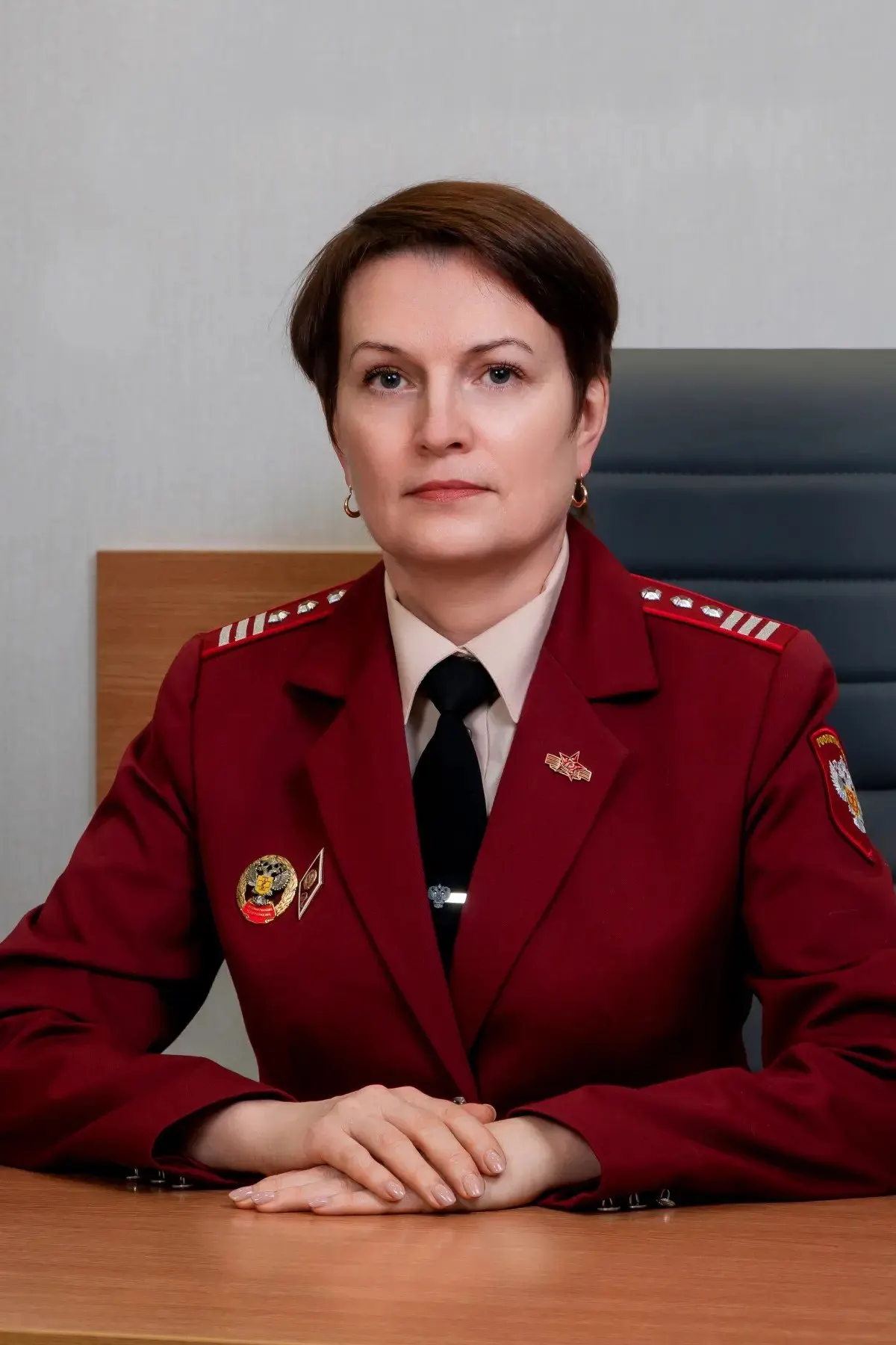 Ульяна Калинина назначена главным государственным санитарным врачом региона и руководителем управления Роспотребнадзора. Её карьера связана с эпиднадзором и здравоохранением.
