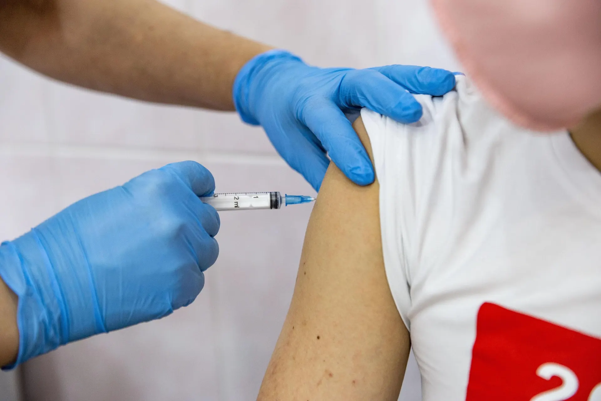Минздрав сообщил о введении обязательной вакцинации и обновлённом календаре прививок на 2027 год.