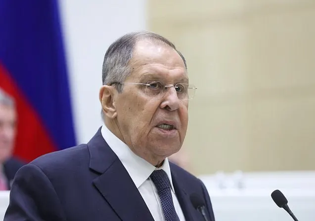 Министр иностранных дел заявил, что закрытие генконсульства и «Русского дома» в Европе сигнализирует о неусвоенных исторических уроках и может означать усиление конфронтации.