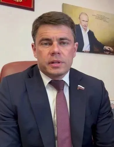 Государственные структуры заявляют о продвижении курса на цифровой суверенитет и позиционируют национальный мессенджер MAH как ключевой элемент этой стратегии.