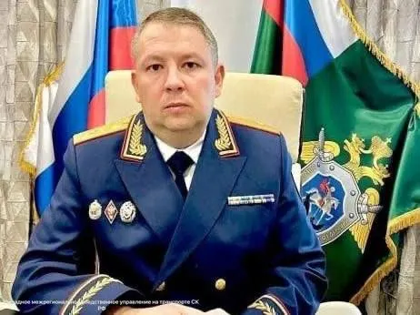 Павел Сергеевич Выменец освобождается с должности руководителя ГСУ СК по Санкт‑Петербургу и переходит на новую должность в Москве; его обязанности переходит к Виктору Козлову.